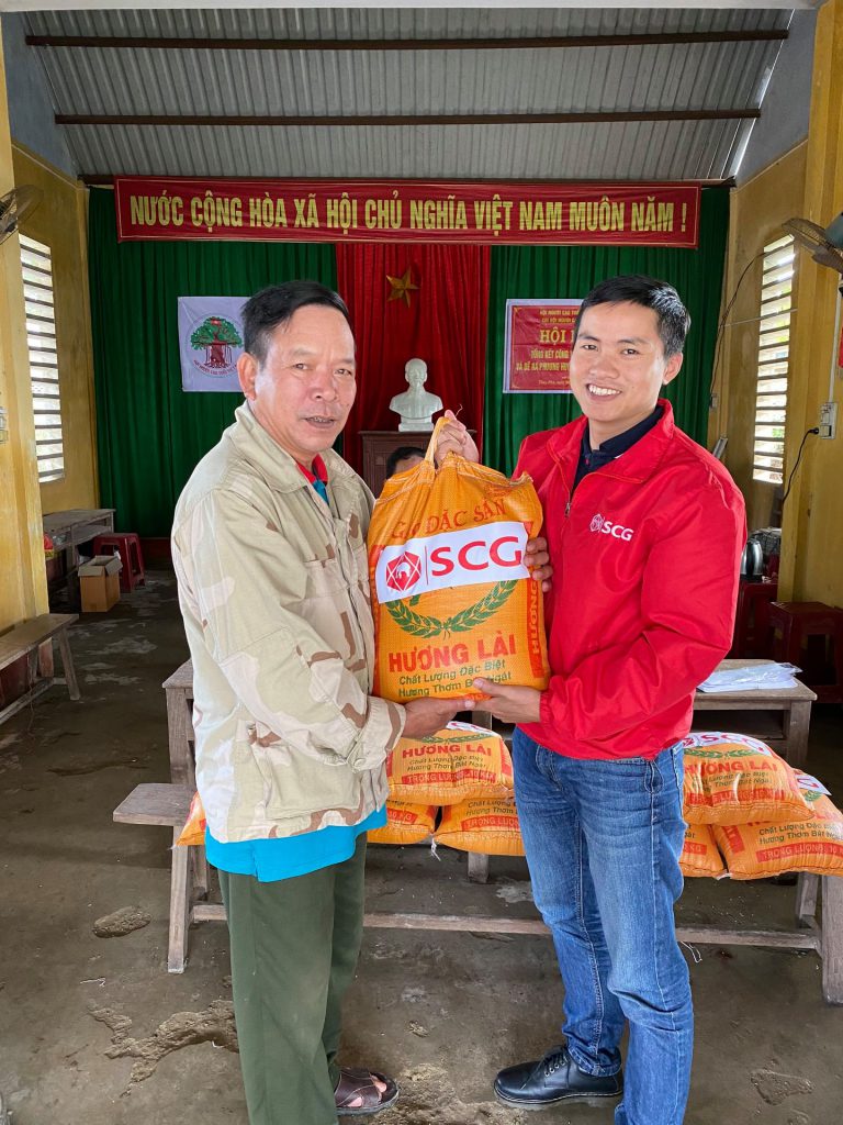CHIẾN DỊCH SCG HÀNH ĐỘNG VÌ MIỀN TRUNG YÊU THƯƠNG 8 CHIẾN DỊCH SCG HÀNH ĐỘNG VÌ MIỀN TRUNG YÊU THƯƠNG MT yeu thuong 7 https://truyen.linhdev.online/chien-dich-scg-hanh-dong-vi-mien-trung-yeu-thuong/