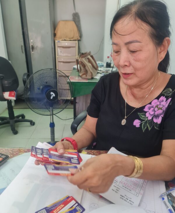CHẶNG NƯỚC RÚT GIẢI THƯỞNG XE MÁY ĐÃ XUẤT HIỆN! 14 CHẶNG NƯỚC RÚT GIẢI THƯỞNG XE MÁY ĐÃ XUẤT HIỆN! z5549587321417 625f3cbc040b20f0b9cbe64bf438d4cb e1719283808657 https://truyen.linhdev.online/quet-ma-lien-tay-rinh-ngay-qua-dinh-chang-nuoc-rut-giai-thuong-xe-may-da-xuat-hien/